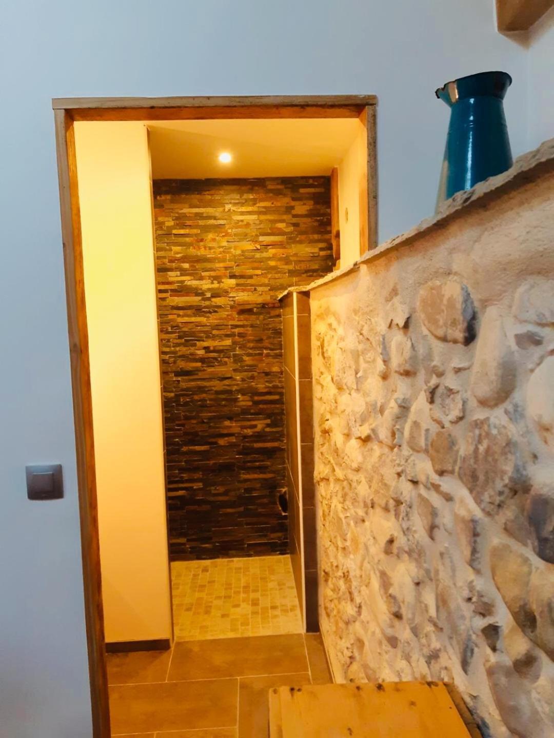 Ferme Familiale Chez Lili Villa Alex Ngoại thất bức ảnh