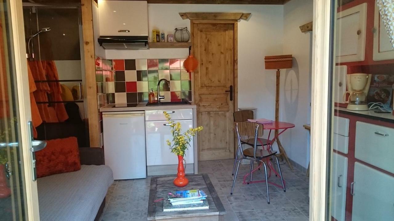 Ferme Familiale Chez Lili Villa Alex Ngoại thất bức ảnh