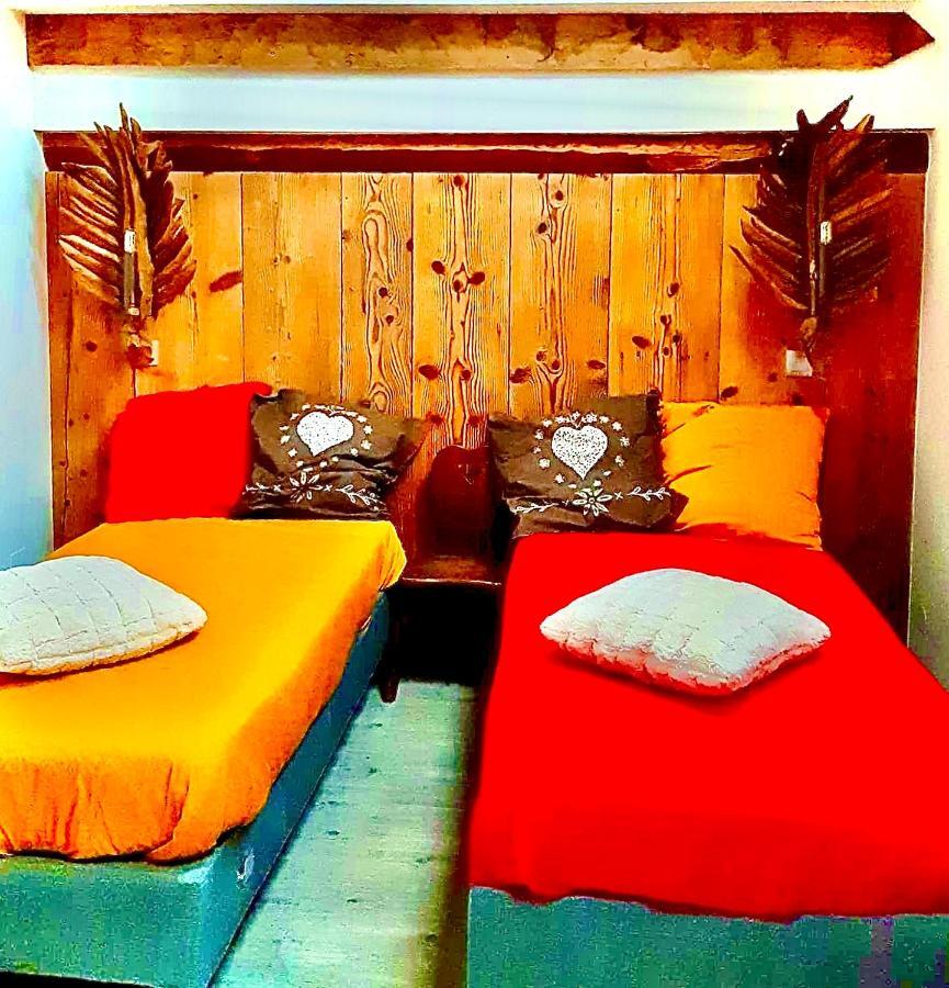 Ferme Familiale Chez Lili Villa Alex Ngoại thất bức ảnh