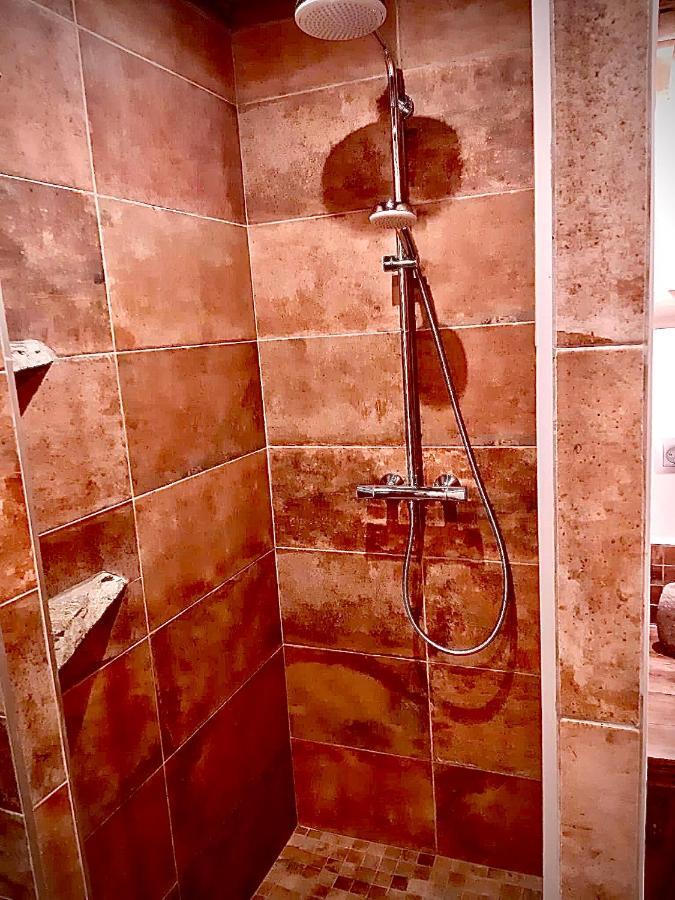 Ferme Familiale Chez Lili Villa Alex Ngoại thất bức ảnh
